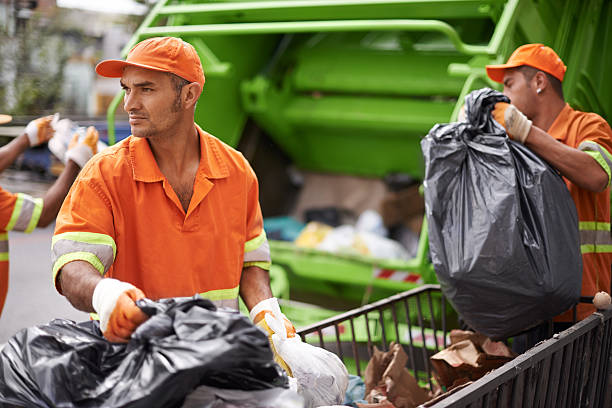 Best Property Management Cleanouts  in East Alton, IL